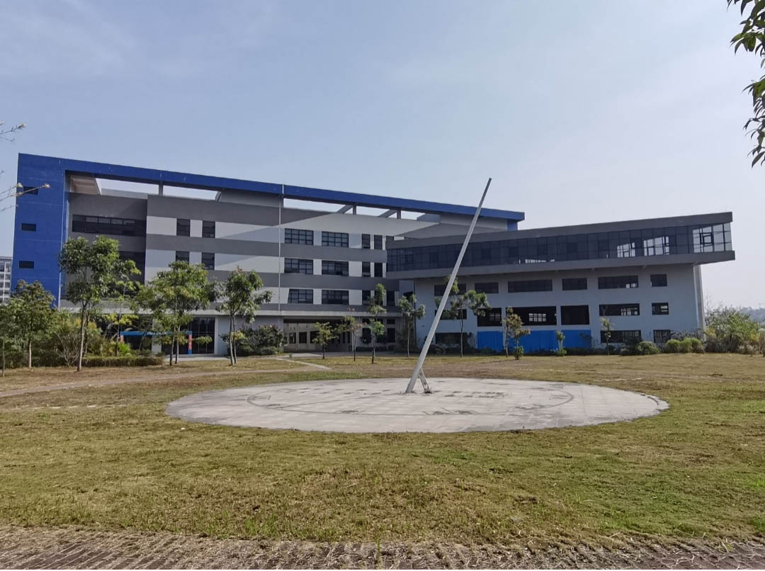 香港晶體旗下大陸子公司研創(chuàng)科技（惠州）采購我司晉力達三臺八溫區(qū)回流焊，用于晶體振蕩器烤膠固化用